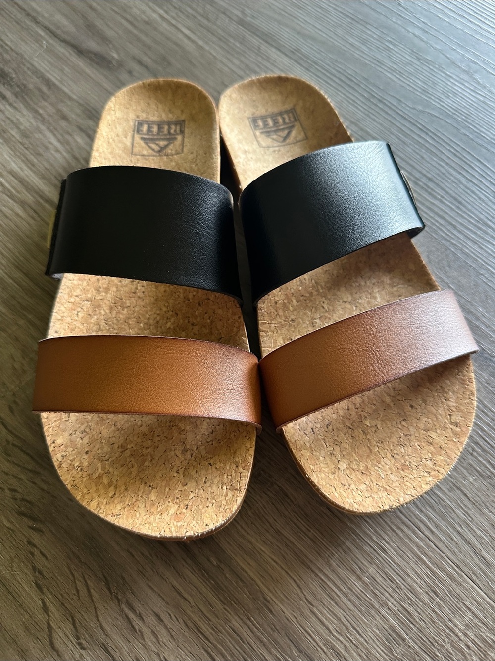 Reef Women’s Cushion Vista Sandal